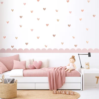מדבקות לבבות ובורדר גלים - עיצוב קיר לחדר ילדות