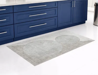 שטיח פי וי סי למטבח בעיצוב סקנדינבי עיגולים עם קווים