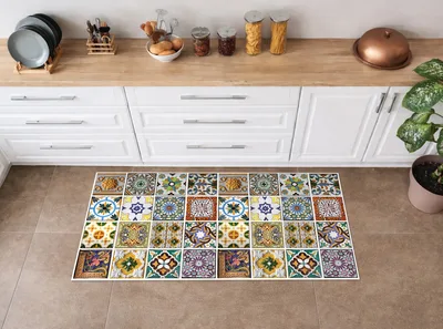 שטיח פי וי סי למטבח בעיצוב אריחים מרוקאיים צבעוניים וינטג’