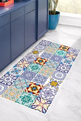 שטיח פי וי סי למטבח בסגנון אריחים ספרדיים מרוקאיים