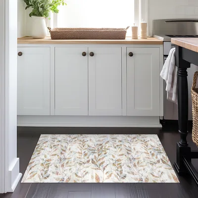 שטיח פי וי סי למטבח מעוצב עם עלים