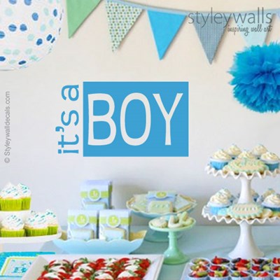 מדבקת קיר It's a Boy לחדר תינוק