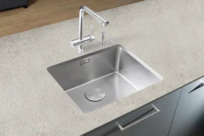 טפט פרימיום לשיש מטבח - בטון בהיר